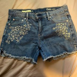 Women’s original best girlfriend short GAP